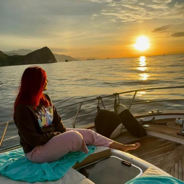 Un momento incantevole: L'alba a Capri