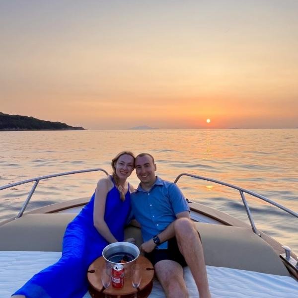 Una fuga romantica dal tramonto al mattino