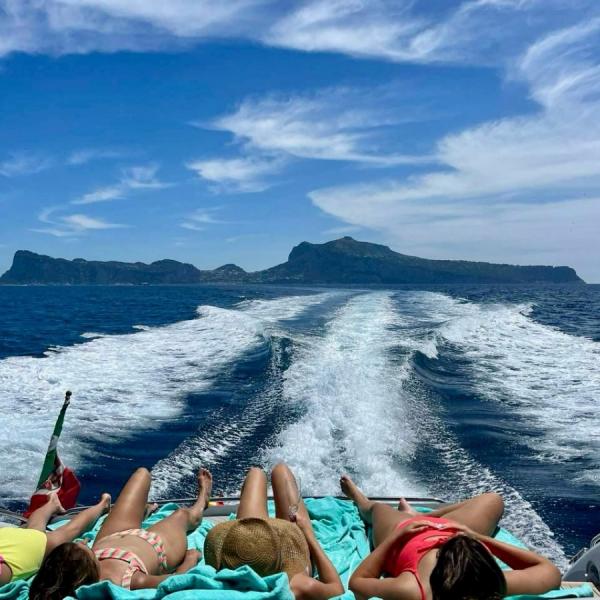 2-Day Luxury yacht Mini-Cruise: Capri and Amalfi coast