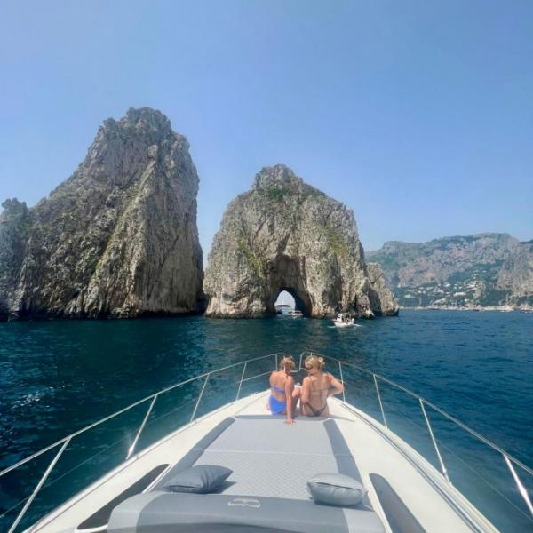 Capri and Nerano Day Cruise